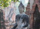 Statue de Bouddha à Ayutthaya, Location studio appartement Jomtien